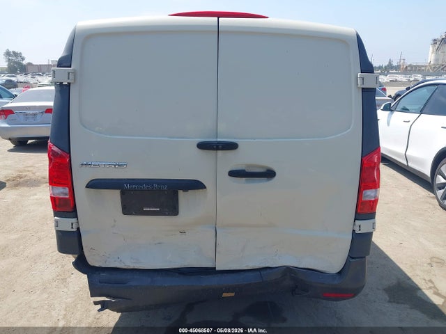 2016 Mercedes-benz Metris მანქანა იყიდება აუქციონზე, vin: WD3PG2EA1G3171916, აუქციონის ნომერი: 45068507