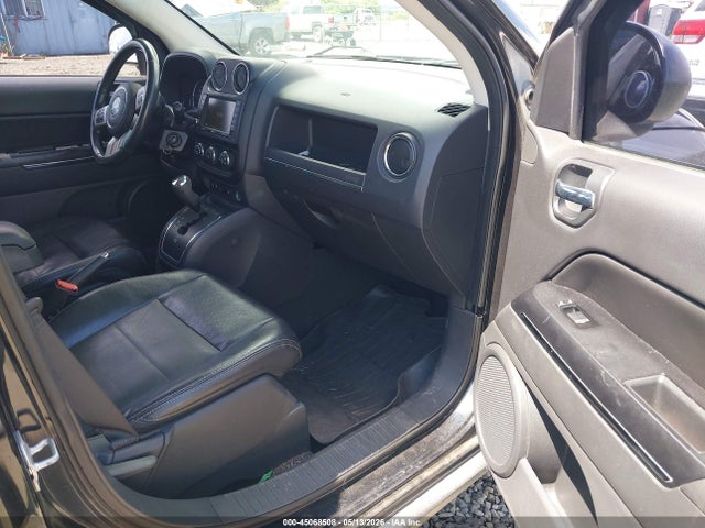 45068508 :رقم المزاد ، 1J4NF5FBXBD221590 vin ، 2011 Jeep Compass Limited مزاد بيع