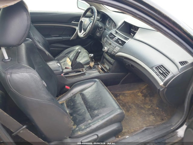 45068509 :رقم المزاد ، 1HGCS11838A010224 vin ، 2008 Honda Accord 2.4 Ex-l مزاد بيع