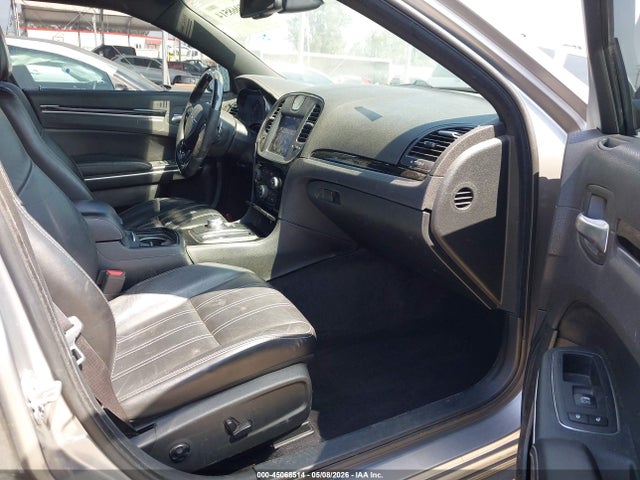 Chrysler 300 300s 2018 2C3CCABG9JH223014 Image 5