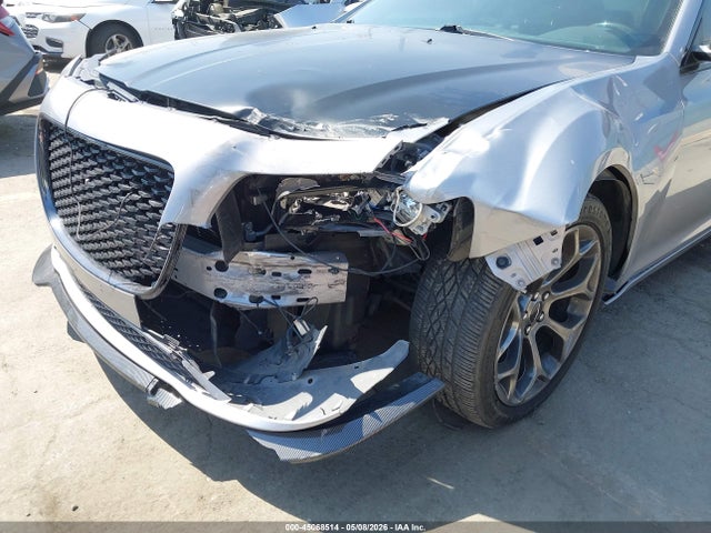 Chrysler 300 300s 2018 2C3CCABG9JH223014 Image 6
