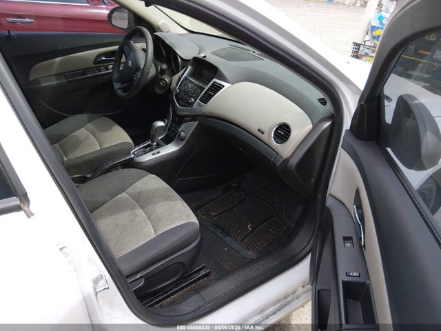 1G1PC5SG5G7211735 Chevrolet Cruze Limited Ls Auto