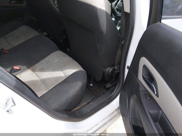 1G1PC5SG5G7211735 Chevrolet Cruze Limited Ls Auto