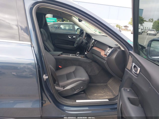 Aukcja sprzedaży 2023 Volvo Xc60 B5 Plus Bright Theme, vin: YV4L12RN2P1338084, numer aukcji: 45068543