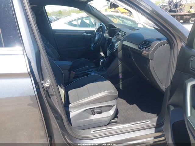 Aukcja sprzedaży 2022 Volkswagen Tiguan 2.0t Sel R-line, vin: 3VV4B7AX0NM050824, numer aukcji: 45068586
