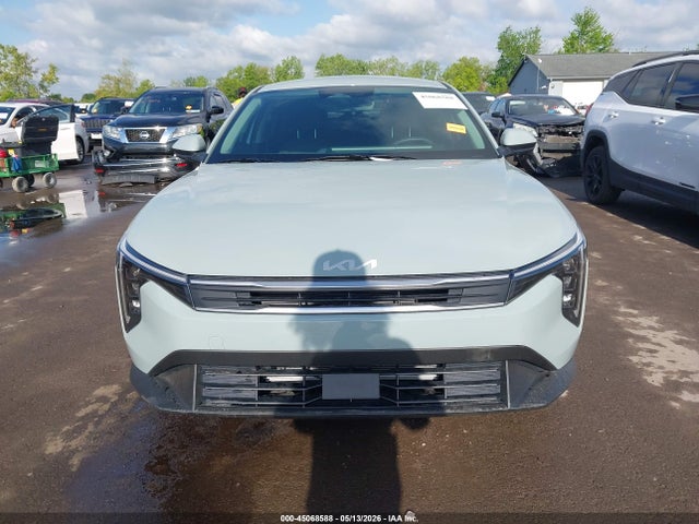 45068588 :رقم المزاد ، 3KPFT4DE7SE173569 vin ، 2025 Kia K4 Lxs مزاد بيع