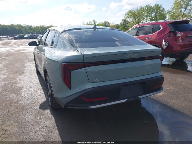 45068588 :رقم المزاد ، 3KPFT4DE7SE173569 vin ، 2025 Kia K4 Lxs مزاد بيع