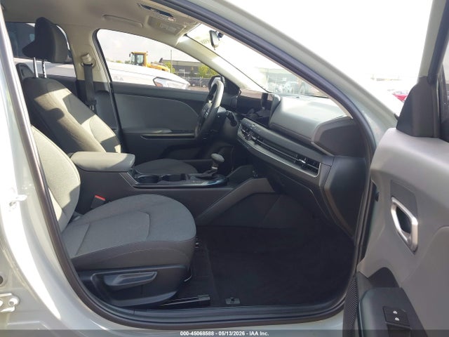 45068588 :رقم المزاد ، 3KPFT4DE7SE173569 vin ، 2025 Kia K4 Lxs مزاد بيع