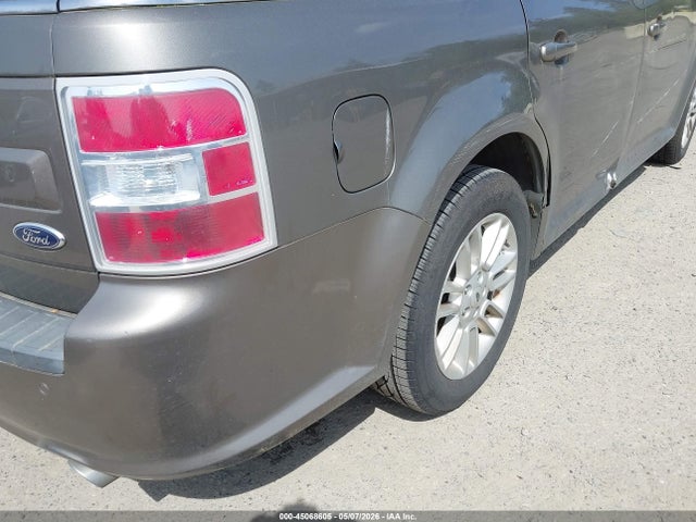 Ford FLEX SEL 2014 2FMGK5C86EBD00232 Image 12