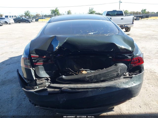 Aukcja sprzedaży 2013 Tesla Model S, vin: 5YJSA1CN6DFP05136, numer aukcji: 45068607