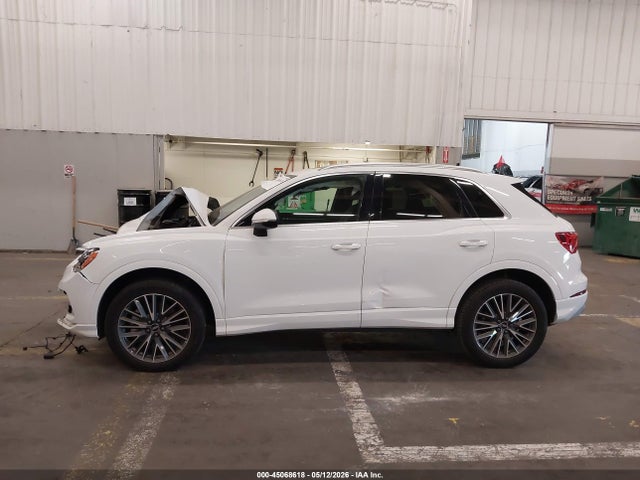 WA1AUCF3XM1083426 Audi Q3 Premium 40 Tfsi Quattro Tiptronic