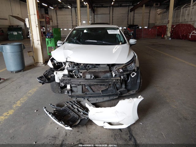 3N1CN8EV9ML887661 Nissan Versa Sv Xtronic Cvt