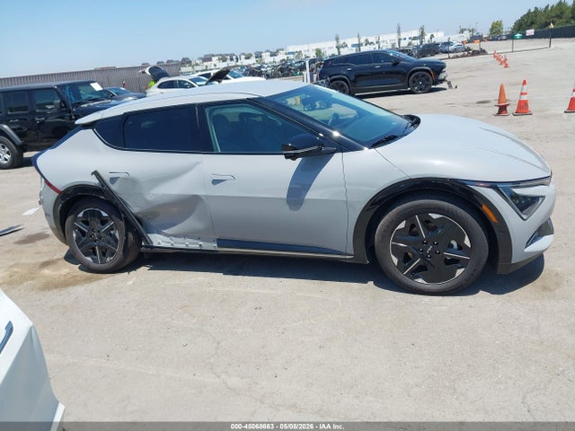 KIA Ev6 Wind Rwd 2025 5XYC34JA0SG013170 Image 14