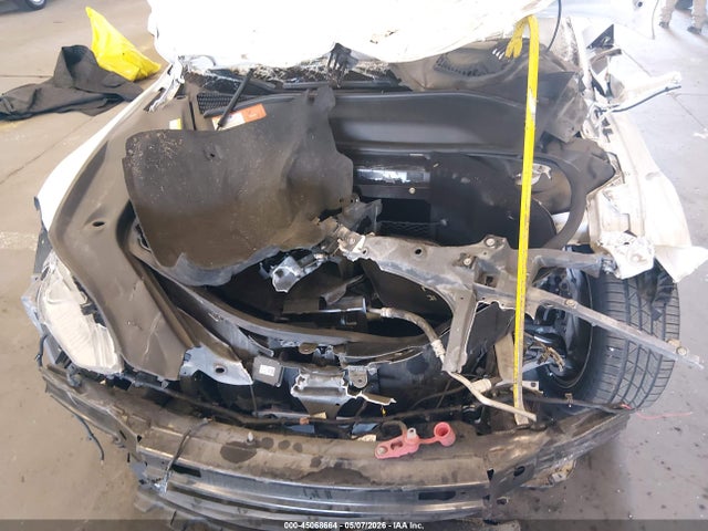 Tesla Model S P85 2014 5YJSA1H13EFP63681 Image 10