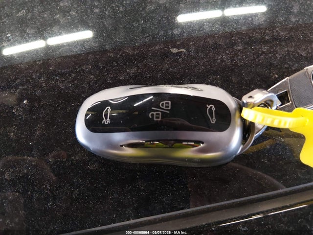 Tesla Model S P85 2014 5YJSA1H13EFP63681 Image 11