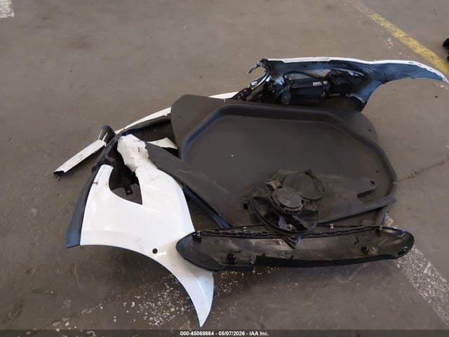 Tesla Model S P85 2014 5YJSA1H13EFP63681 Image 12