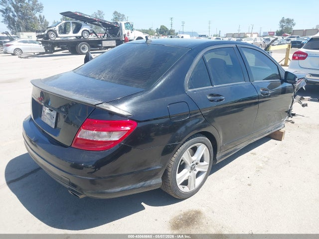 45068665 :رقم المزاد ، WDDGF5EB3BR152072 vin ، 2011 Mercedes-benz C 300 Luxury/sport مزاد بيع