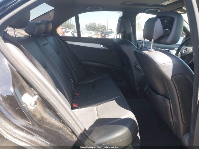 45068665 :رقم المزاد ، WDDGF5EB3BR152072 vin ، 2011 Mercedes-benz C 300 Luxury/sport مزاد بيع