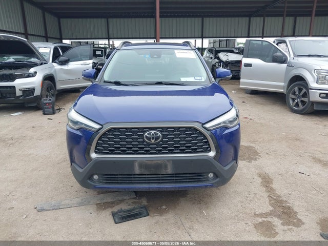 2022 Toyota Corolla Cross Xle მანქანა იყიდება აუქციონზე, vin: 7MUDAAAG8NV009362, აუქციონის ნომერი: 45068671