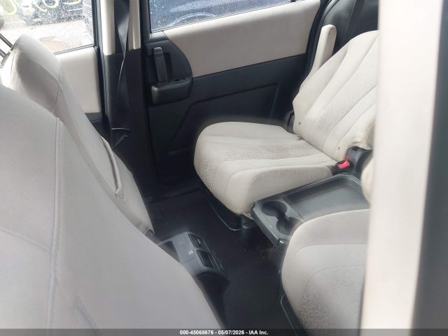 45068676 :رقم المزاد ، JM1CW2CL1C0113909 vin ، 2012 Mazda Mazda5 Touring مزاد بيع