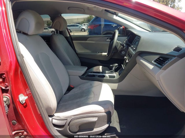 5NPE24AF2FH177624 Hyundai SONATA SE