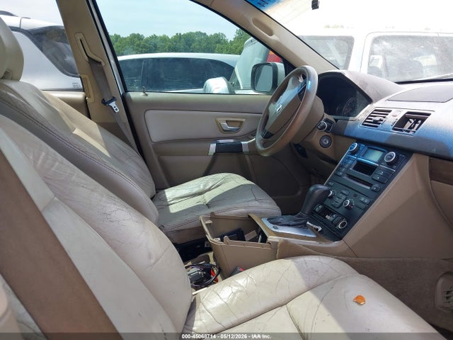 45068714 :رقم المزاد ، YV4982CY8A1547829 vin ، 2010 Volvo Xc90 3.2 مزاد بيع