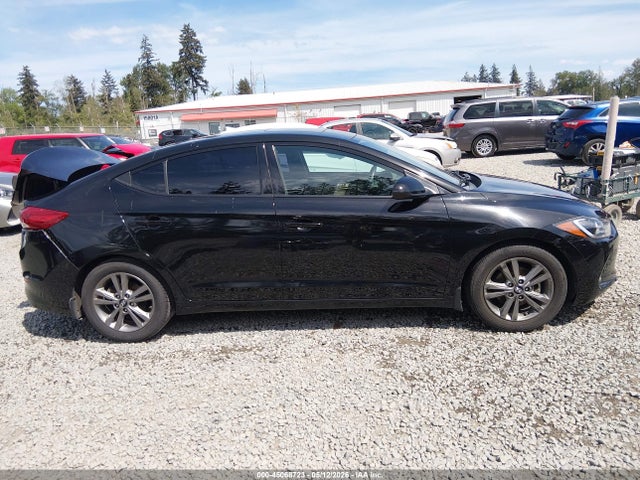 Hyundai Elantra Value Edition 2018 5NPD84LF7JH228793 Image 13