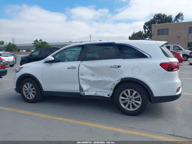5XYPG4A56KG561876 KIA Sorento 3.3l Lx