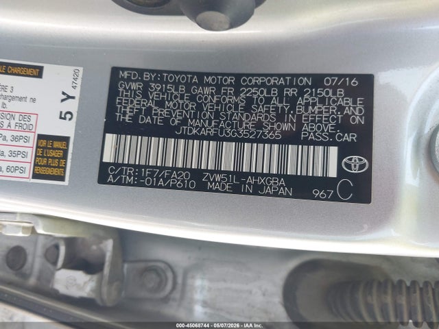 JTDKARFU3G3527365 Toyota Prius Three
