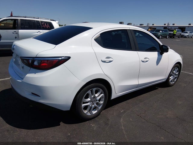 3MYDLBYV6HY190619 Toyota YARIS IA