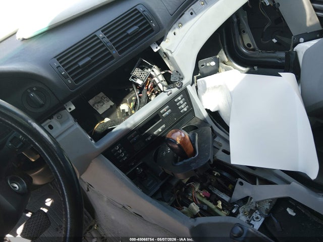 45068754 :رقم المزاد ، WBADN633XXGM61295 vin ، 1999 Bmw 540ia مزاد بيع