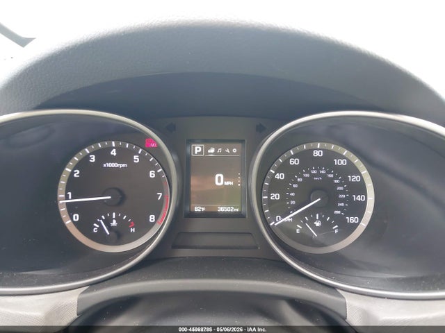 Продаж на аукціоні авто 2018 Hyundai Santa Fe Sport 2.4l, vin: 5NMZTDLB2JH098825, номер лоту: 45068785