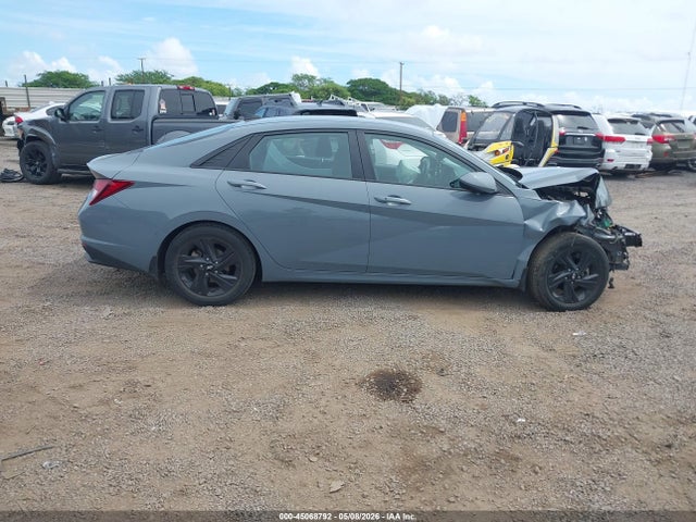 2021 Hyundai Elantra Sel მანქანა იყიდება აუქციონზე, vin: KMHLM4AG7MU213039, აუქციონის ნომერი: 45068792