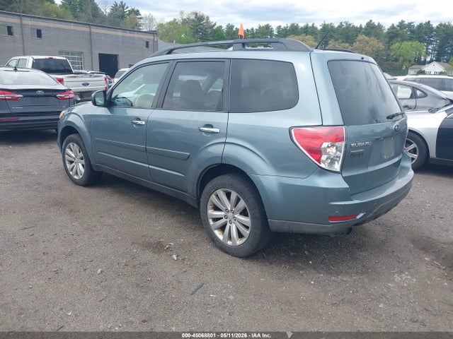 2011 Subaru Forester 2.5x Premium მანქანა იყიდება აუქციონზე, vin: JF2SHADC0BH701946, აუქციონის ნომერი: 45068801