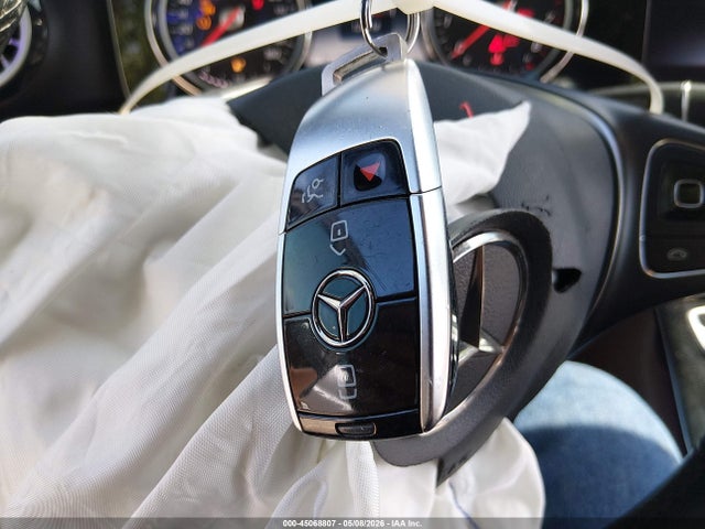 2018 Mercedes-benz E 300 მანქანა იყიდება აუქციონზე, vin: WDDZF4JB2JA388508, აუქციონის ნომერი: 45068807