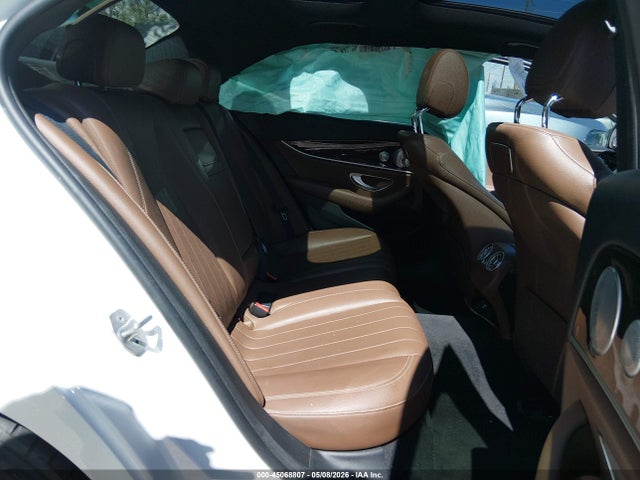 2018 Mercedes-benz E 300 მანქანა იყიდება აუქციონზე, vin: WDDZF4JB2JA388508, აუქციონის ნომერი: 45068807