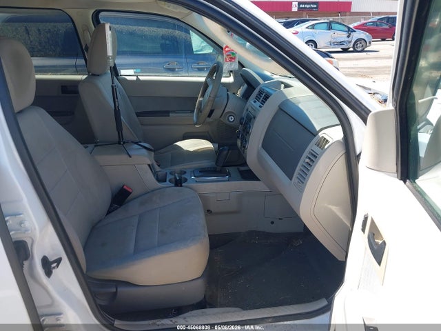 Продажа на аукционе авто 2011 Ford Escape Xlt, vin: 1FMCU0D76BKB54160, номер лота: 45068808