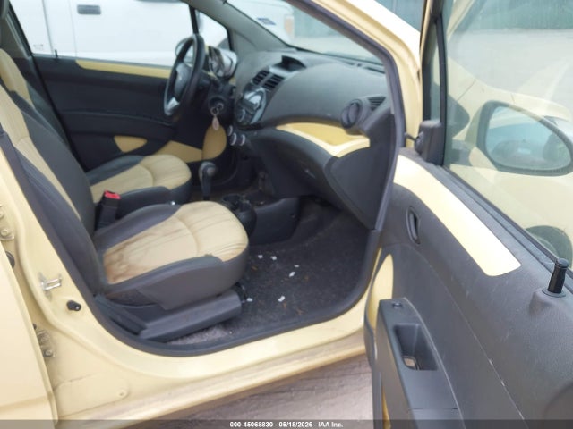 45068830 :رقم المزاد ، KL8CB6S92EC528059 vin ، 2014 Chevrolet Spark Ls Auto مزاد بيع