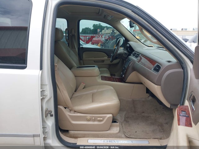 Auction sale of the 2014 Chevrolet Tahoe Ltz, vin: 1GNSKCE08ER159341, lot number: 45068846
