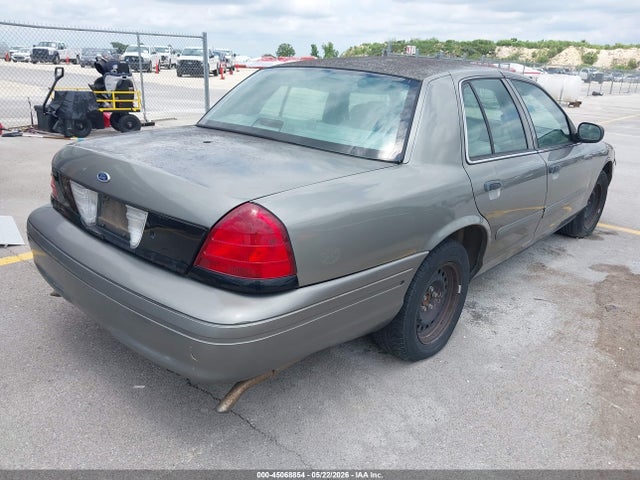 45068854 :رقم المزاد ، 2FAFP71W51X159350 vin ، 2001 Ford Crown Victoria Police Interceptor مزاد بيع