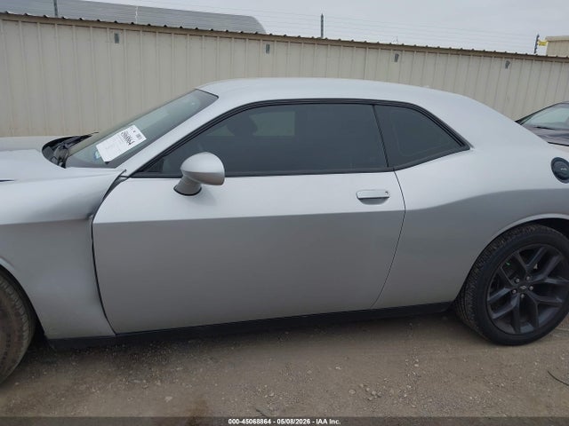 2C3CDZAG4MH599928 Dodge Challenger Sxt