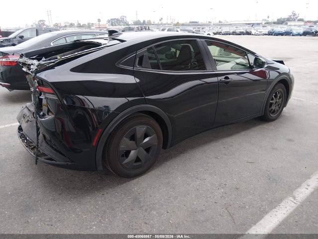 JTDACAAU8T3066849 Toyota Prius Le