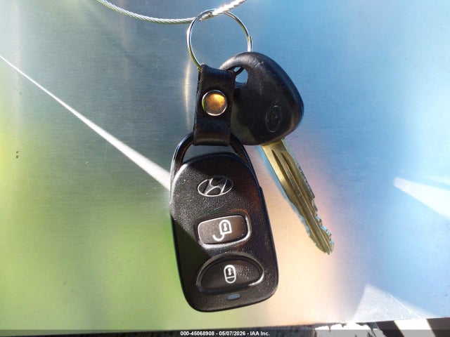 45068908 :رقم المزاد ، KM8JN12D06U417403 vin ، 2006 Hyundai Tucson Gls/limited مزاد بيع