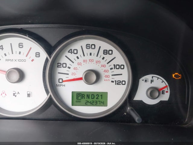 Продажа на аукционе авто 2006 Ford Escape Xls/xls Manual, vin: 1FMYU02Z26KC72870, номер лота: 45068919