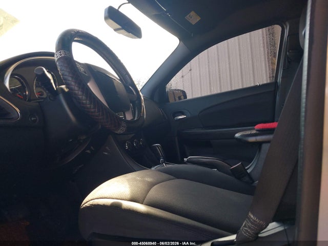 2013 Chrysler 200 Touring მანქანა იყიდება აუქციონზე, vin: 1C3CCBBB6DN587929, აუქციონის ნომერი: 45068940