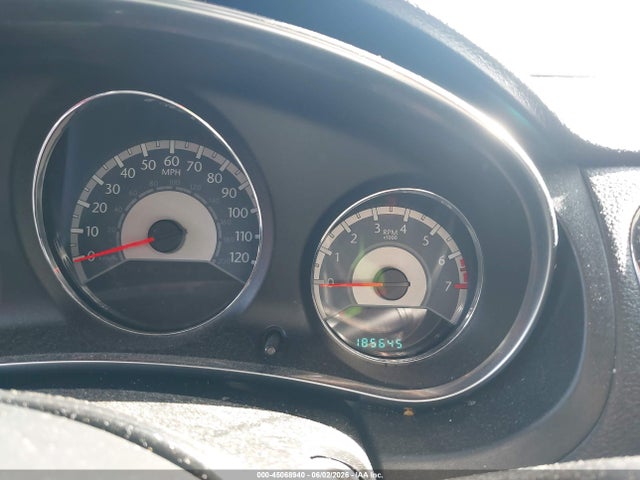 2013 Chrysler 200 Touring მანქანა იყიდება აუქციონზე, vin: 1C3CCBBB6DN587929, აუქციონის ნომერი: 45068940