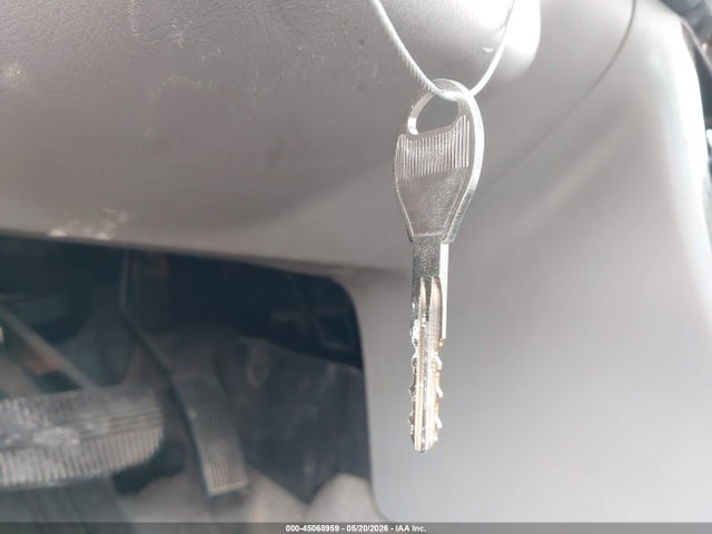 45068959 :رقم المزاد ، 1N4DL01DXWC140984 vin ، 1998 Nissan Altima Gle/gxe/se/xe مزاد بيع