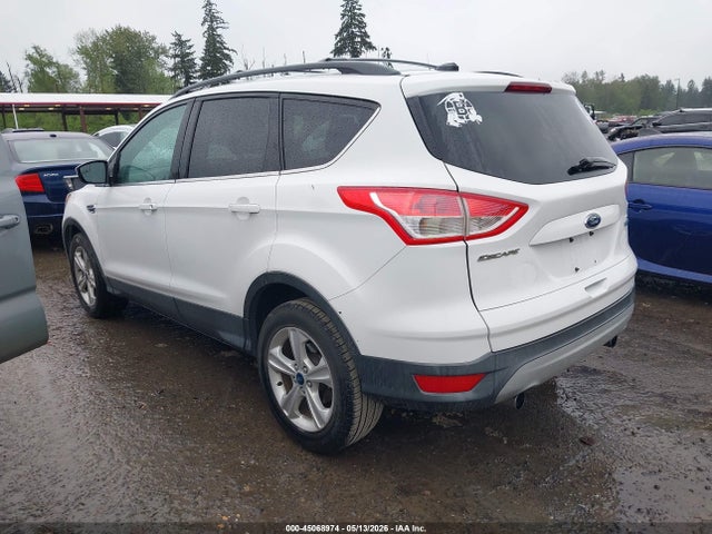45068974 :رقم المزاد ، 1FMCU0GX8DUB70864 vin ، 2013 Ford Escape Se مزاد بيع