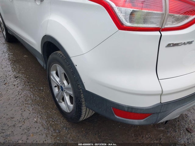 45068974 :رقم المزاد ، 1FMCU0GX8DUB70864 vin ، 2013 Ford Escape Se مزاد بيع