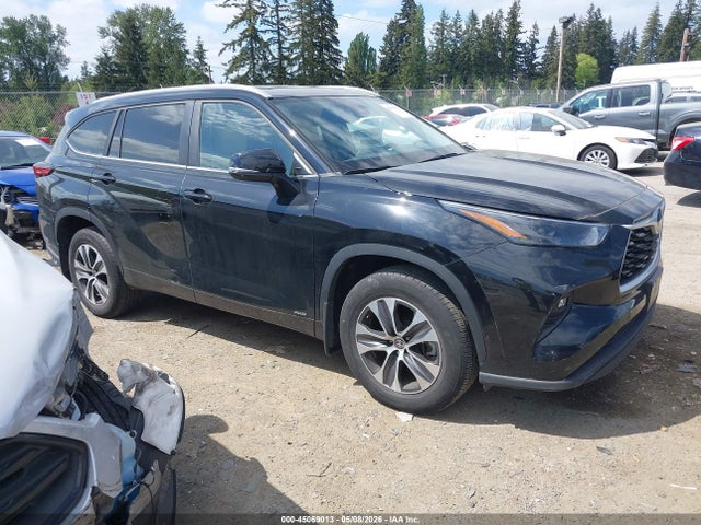 5TDKBRCH0PS112457 Toyota Highlander Hybrid Xle